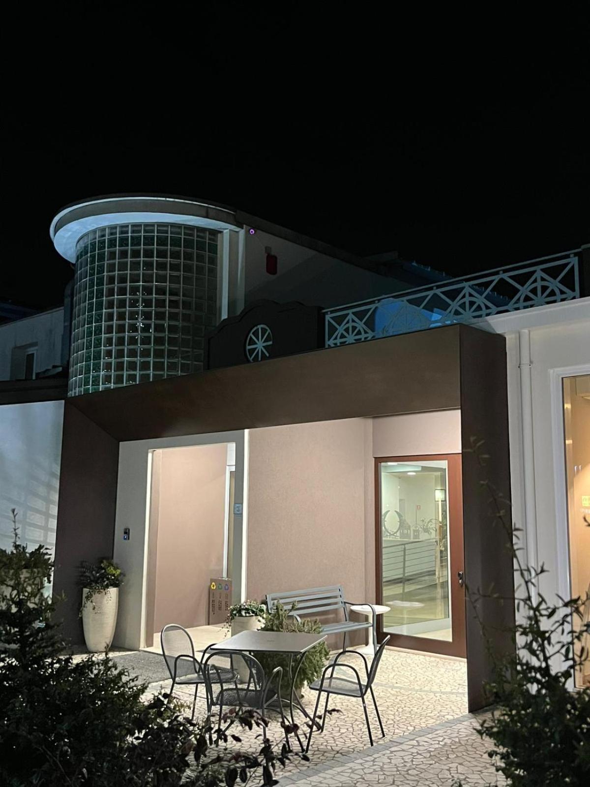 Hotel Ambra Quarto dʼAltino Zewnętrze zdjęcie