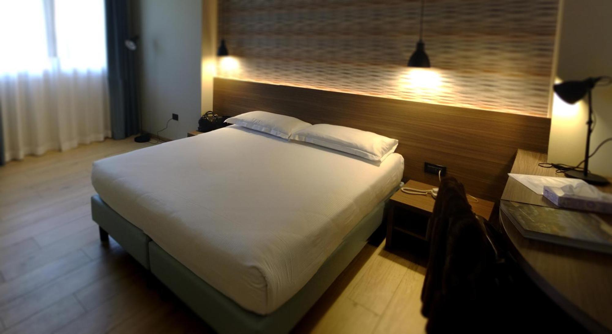 Hotel Ambra Quarto dʼAltino Zewnętrze zdjęcie