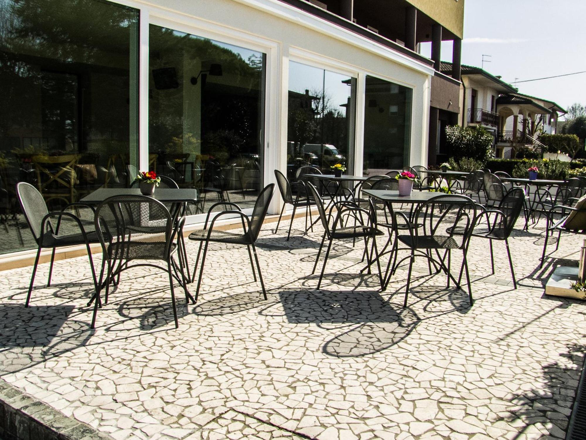 Hotel Ambra Quarto dʼAltino Zewnętrze zdjęcie
