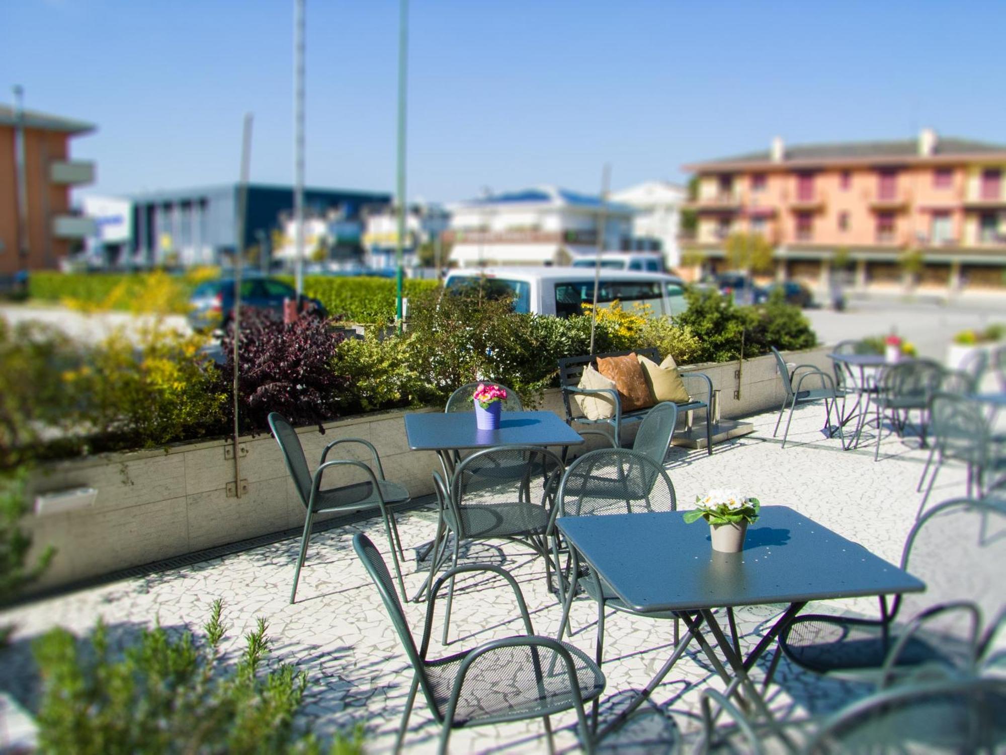 Hotel Ambra Quarto dʼAltino Zewnętrze zdjęcie